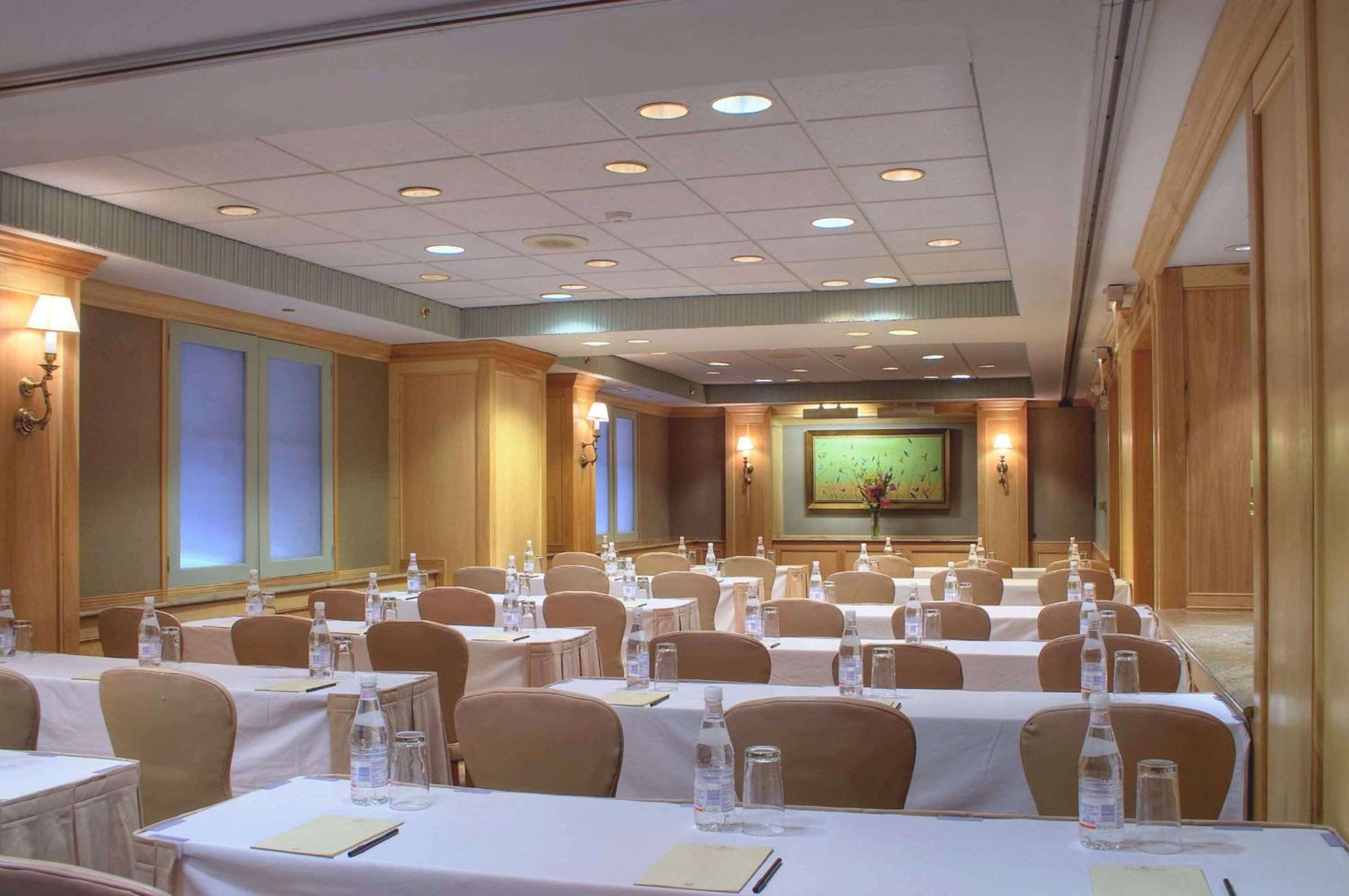 The Whitehall Hotel, Best Western Premier Collection Чикаго Экстерьер фото
